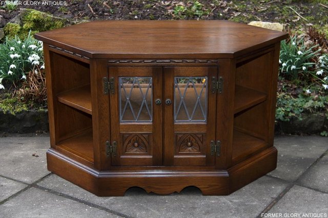 Image 25 of AN OLD CHARM LIGHT OAK CORNER TV DVD CD CABINET STAND TABLE