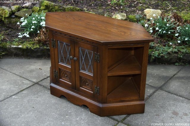 Image 37 of AN OLD CHARM LIGHT OAK CORNER TV DVD CD CABINET STAND TABLE