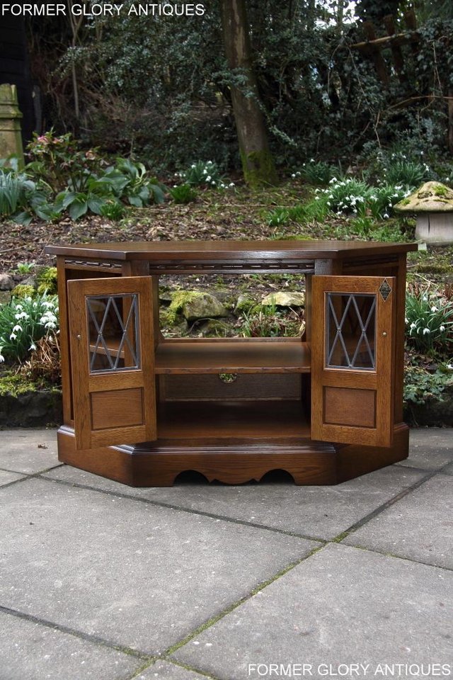 Image 43 of AN OLD CHARM LIGHT OAK CORNER TV DVD CD CABINET STAND TABLE
