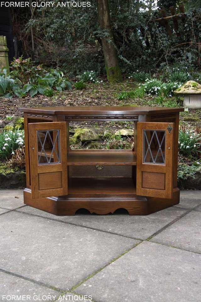 Image 61 of AN OLD CHARM LIGHT OAK CORNER TV DVD CD CABINET STAND TABLE