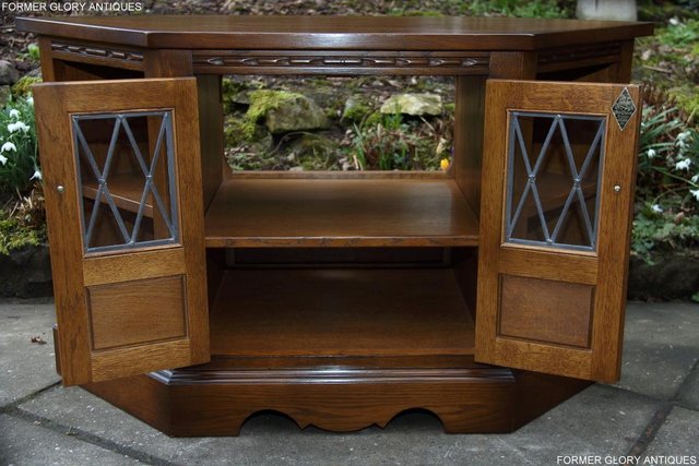 Image 89 of AN OLD CHARM LIGHT OAK CORNER TV DVD CD CABINET STAND TABLE