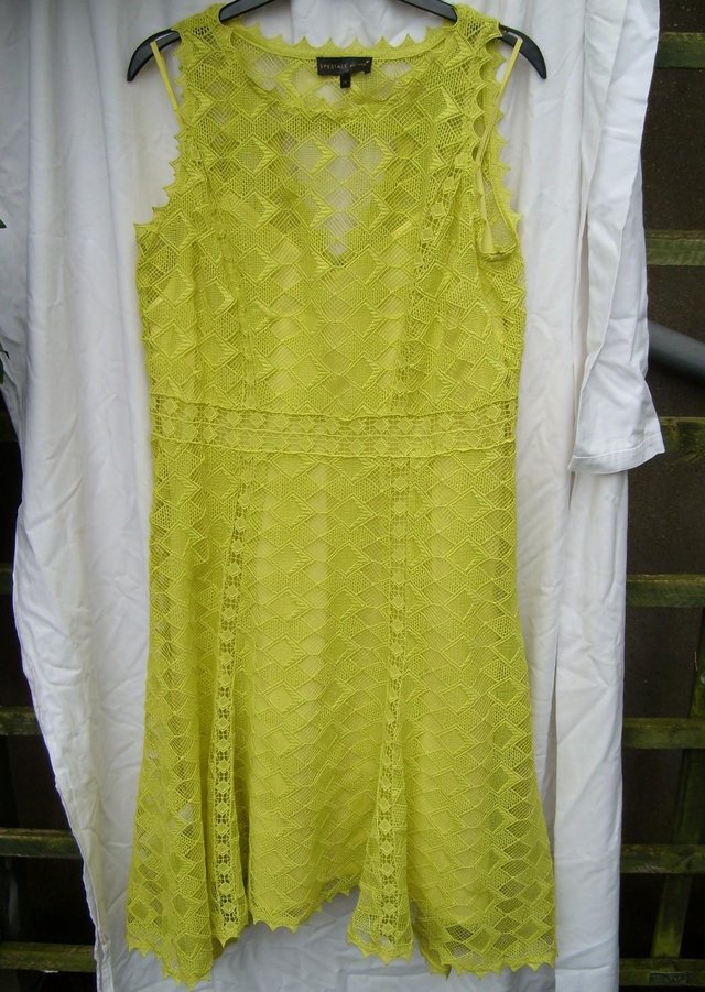Preview of the first image of PER UNA SPEZIALE Neon Tea Dress Size 14 NEW.