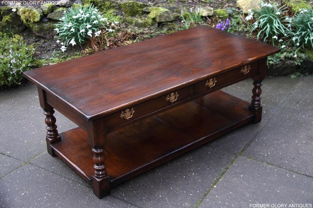Image 3 of TITCHMARSH & GOODWIN STYLE OAK TWO DRAWER COFFEE TEA TABLE