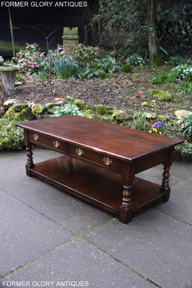 Image 5 of TITCHMARSH & GOODWIN STYLE OAK TWO DRAWER COFFEE TEA TABLE