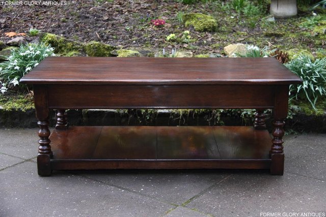 Image 15 of TITCHMARSH & GOODWIN STYLE OAK TWO DRAWER COFFEE TEA TABLE