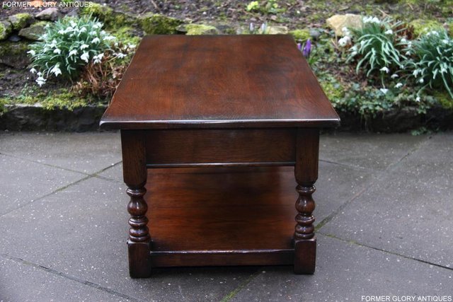 Image 16 of TITCHMARSH & GOODWIN STYLE OAK TWO DRAWER COFFEE TEA TABLE