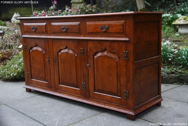 Image 4 of TITCHMARSH & GOODWIN STYLE DRESSER BASE SIDEBOARD HALL TABLE