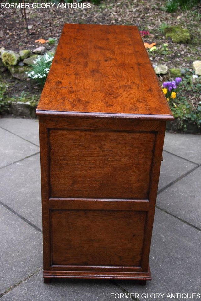 Image 16 of TITCHMARSH & GOODWIN STYLE DRESSER BASE SIDEBOARD HALL TABLE
