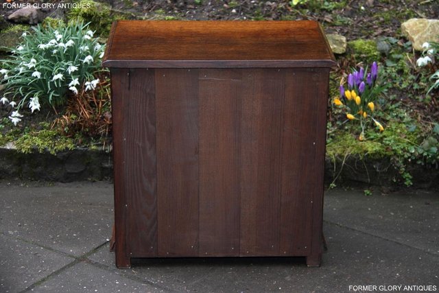 Image 20 of TITCHMARSH & GOODWIN OAK BEDSIDE CABINET TABLE STAND UNIT