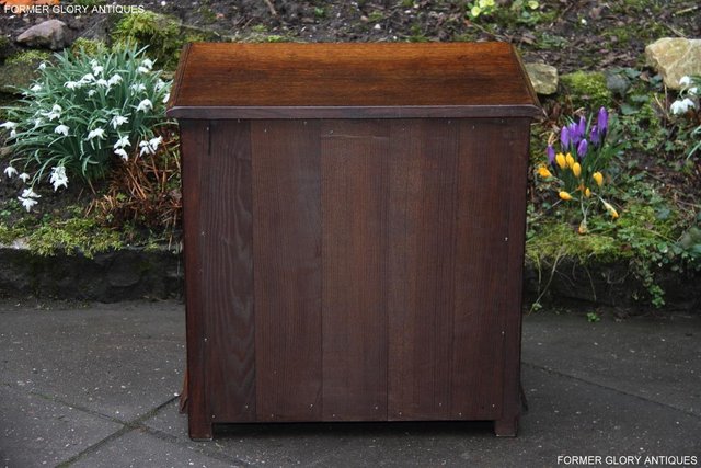 Image 29 of TITCHMARSH & GOODWIN OAK BEDSIDE CABINET TABLE STAND UNIT