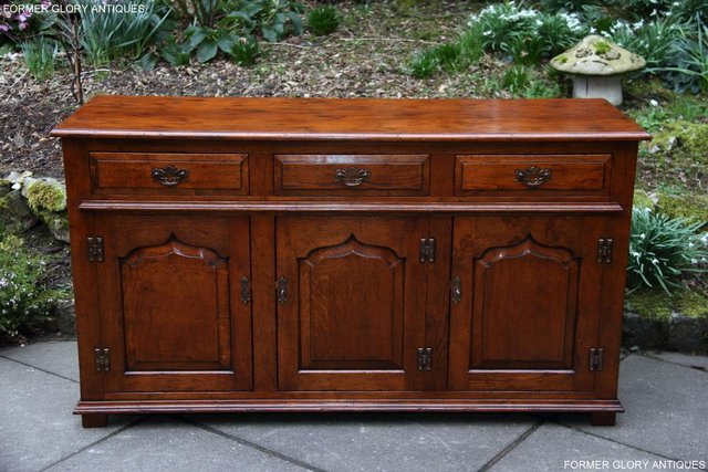 Image 51 of TITCHMARSH & GOODWIN STYLE DRESSER BASE SIDEBOARD HALL TABLE
