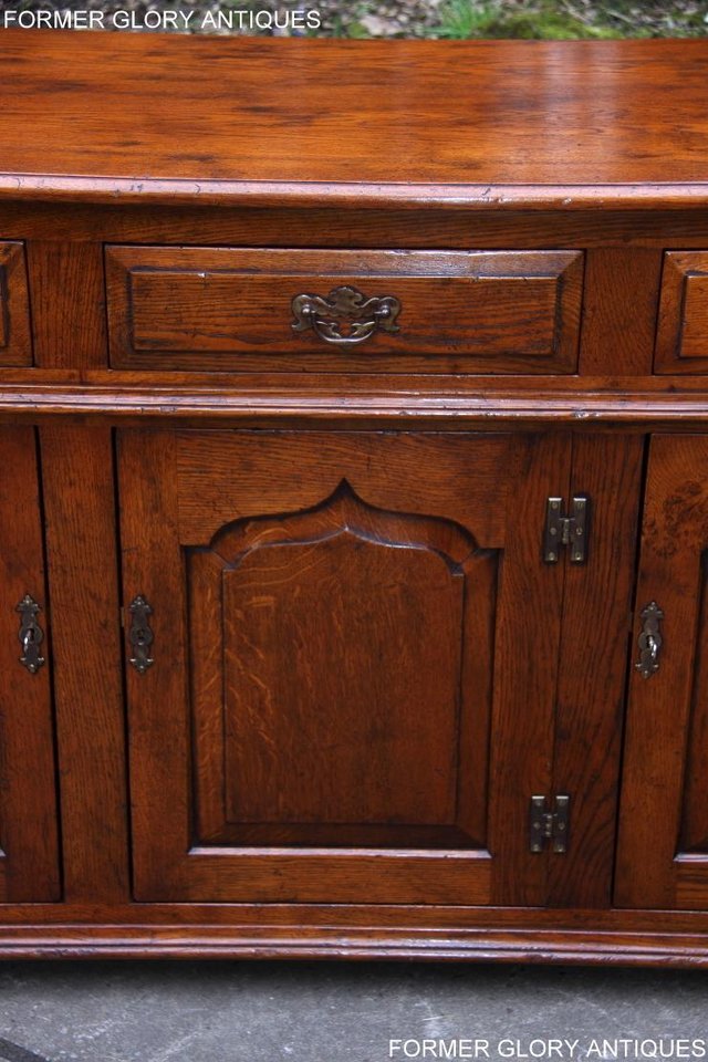Image 56 of TITCHMARSH & GOODWIN STYLE DRESSER BASE SIDEBOARD HALL TABLE