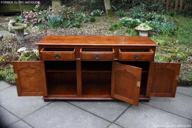 Image 57 of TITCHMARSH & GOODWIN STYLE DRESSER BASE SIDEBOARD HALL TABLE