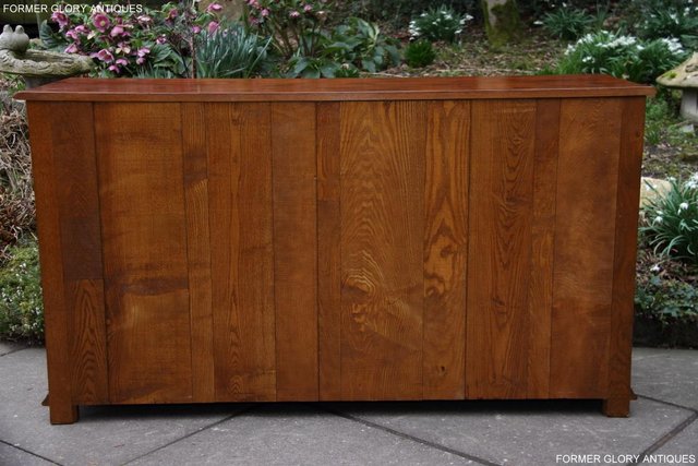 Image 80 of TITCHMARSH & GOODWIN STYLE DRESSER BASE SIDEBOARD HALL TABLE