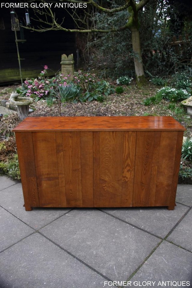 Image 85 of TITCHMARSH & GOODWIN STYLE DRESSER BASE SIDEBOARD HALL TABLE