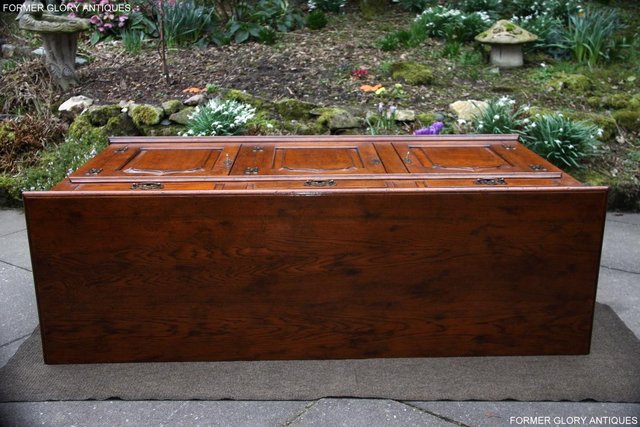 Image 87 of TITCHMARSH & GOODWIN STYLE DRESSER BASE SIDEBOARD HALL TABLE
