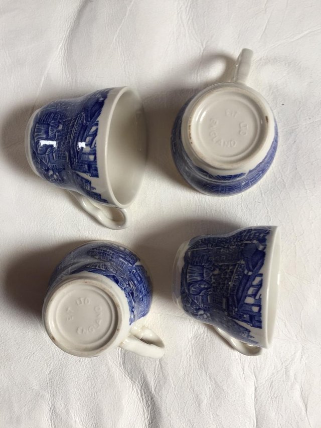 Image 2 of Blue/white tea cups 7 cups (matching items available)