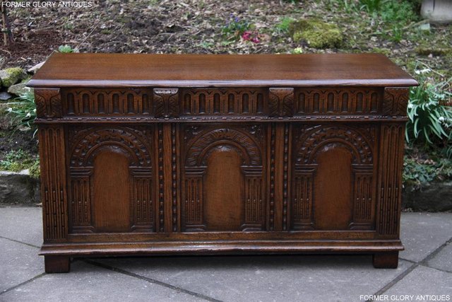 Image 18 of TITCHMARSH AND GOODWIN CARVED OAK BLANKET CHEST BOX COFFER