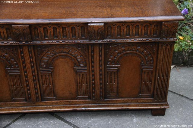 Image 30 of TITCHMARSH AND GOODWIN CARVED OAK BLANKET CHEST BOX COFFER