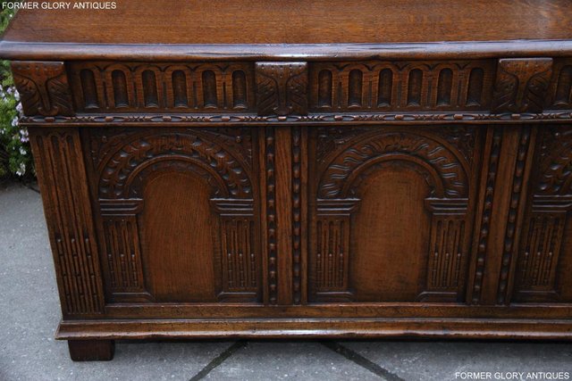 Image 31 of TITCHMARSH AND GOODWIN CARVED OAK BLANKET CHEST BOX COFFER