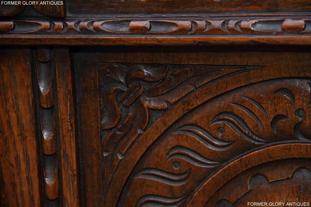 Image 47 of TITCHMARSH AND GOODWIN CARVED OAK BLANKET CHEST BOX COFFER