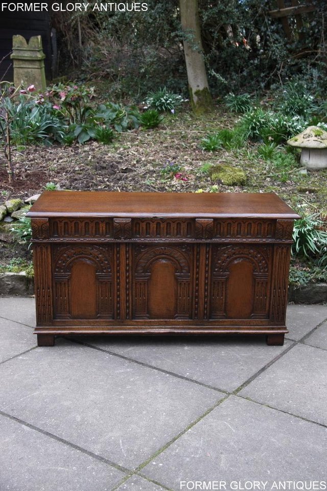 Image 63 of TITCHMARSH AND GOODWIN CARVED OAK BLANKET CHEST BOX COFFER