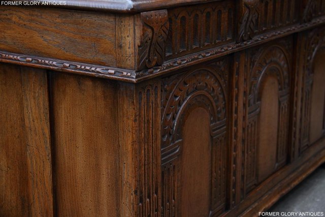 Image 84 of TITCHMARSH AND GOODWIN CARVED OAK BLANKET CHEST BOX COFFER