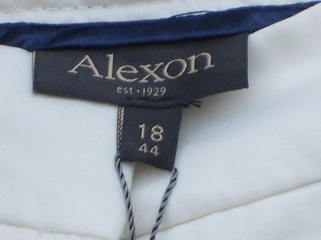 Image 3 of ALEXON White Linen Mix Trousers – Size 18 – NEW!