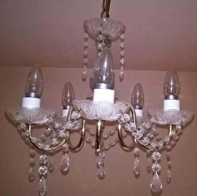 Image 2 of Beautiful Dining Room Lamp with Crystal Drops