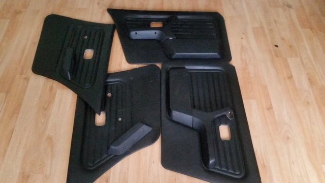 Image 5 of E30 BMW 320i -325i 4dr- LEATHER DOOR CARDS