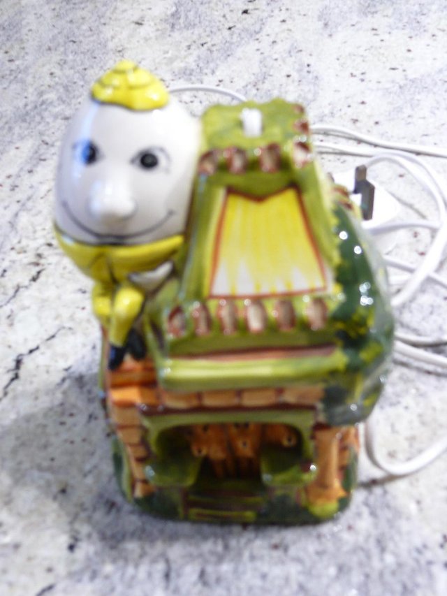 Preview of the first image of Vintage Children's ceramic decorative table night light.