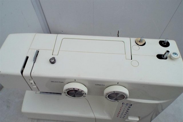 Image 6 of Janome Electric Sewing machine Profesional