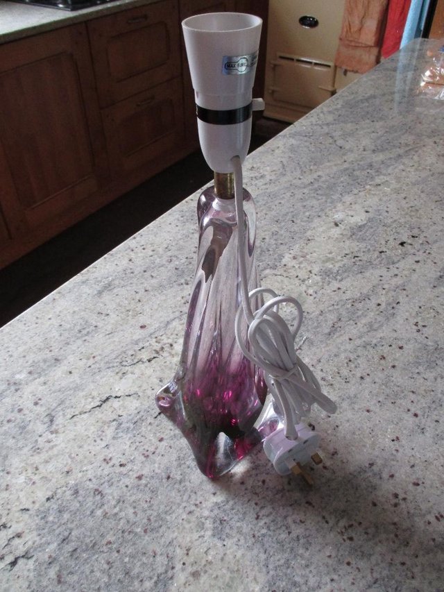 Preview of the first image of Cranberry Murano glass table lamp.