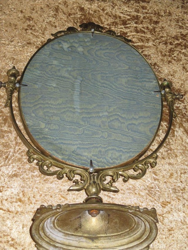 Image 3 of Vintage brass oval freestanding mirror