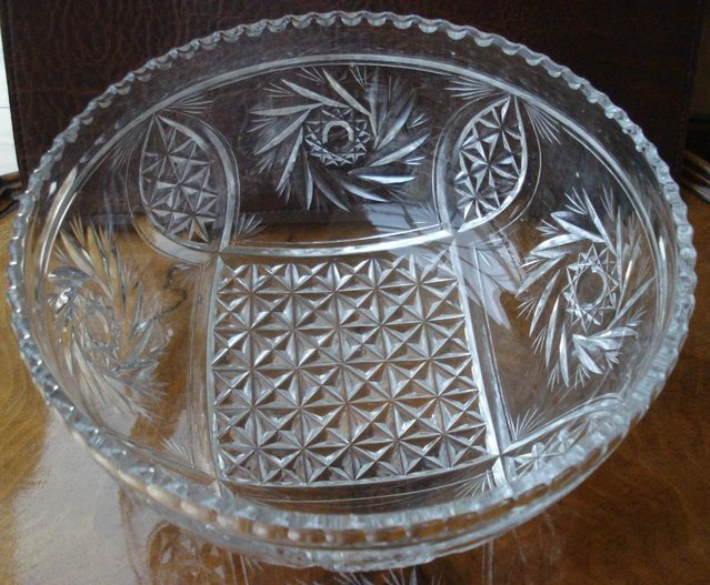 Preview of the first image of PUNCH BOWL ANTIQUE LEAD CUT GLASS STUART CRYSTAL STOURBRIDGE.