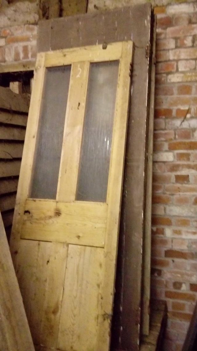 Image 2 of Lovely old wooden doors for upcycling (30+)