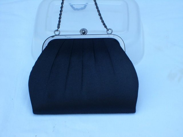 Image 3 of ACCESSORIZE Small Black Snap Top Purse Bag NEW!