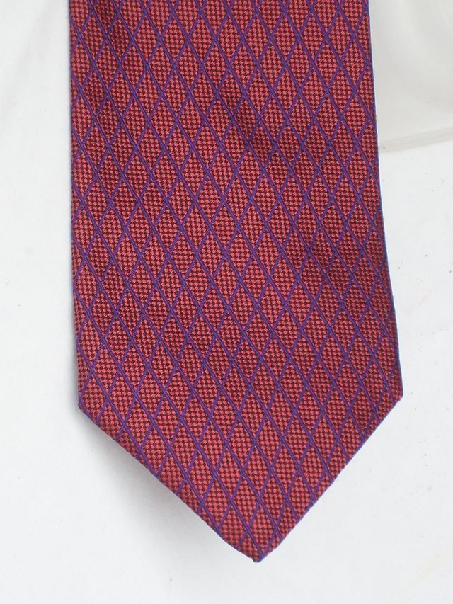 Preview of the first image of TM LEWIN 100% Silk Ruby Tie With Purple Lattice NEW!.