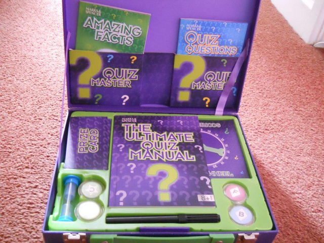 Image 3 of Marks and Spencer Quiz Master Game