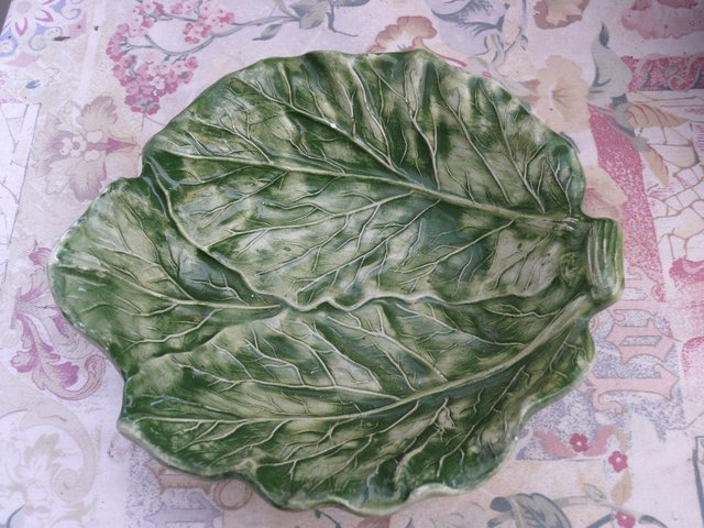 Image 2 of Vintage + Cabbage leaf shaped dish
