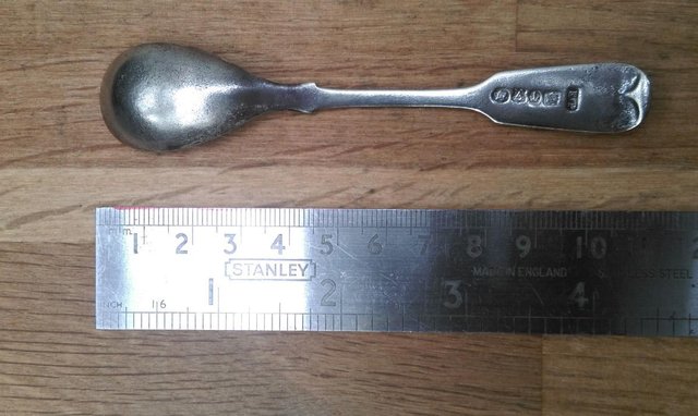 Preview of the first image of Fine Hallmarked Silver 'fiddle' Mustard Spoon.