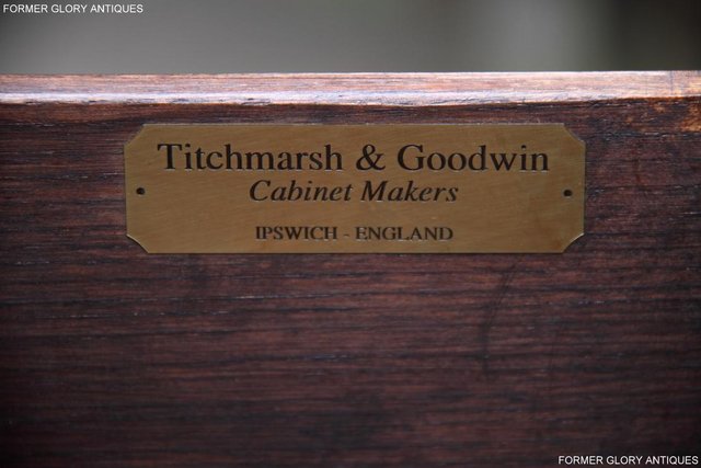 Image 73 of TITCHMARSH & GOODWIN CARVED OAK DRESSER BASE SIDEBOARD TABLE