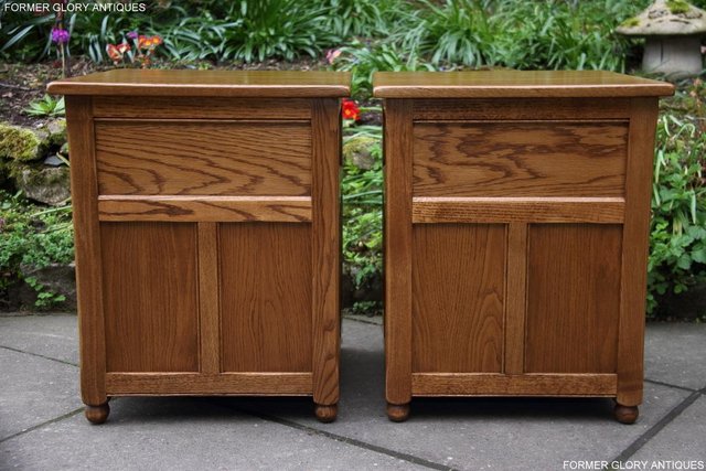 Image 5 of PAIR OF OLD CHARM OAK BEDSIDE LAMP TABLES CHEST OF DRAWERS