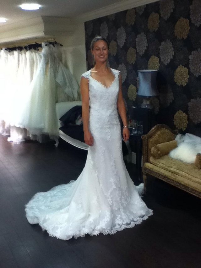 Image 3 of Brand new Pronovias 'Laren' wedding dress
