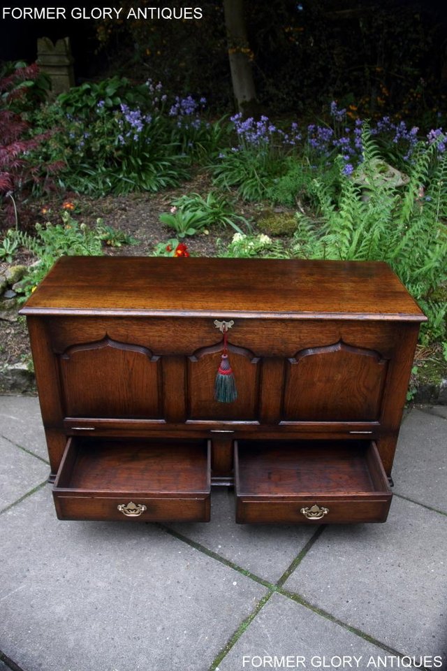 Image 18 of TITCHMARSH GOODWIN OAK BLANKET TOY DOWER CHEST BOX TV STAND