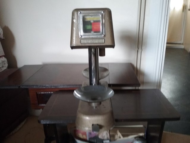 Image 2 of 1970's Barclays Bank Coin weighing scales with weights