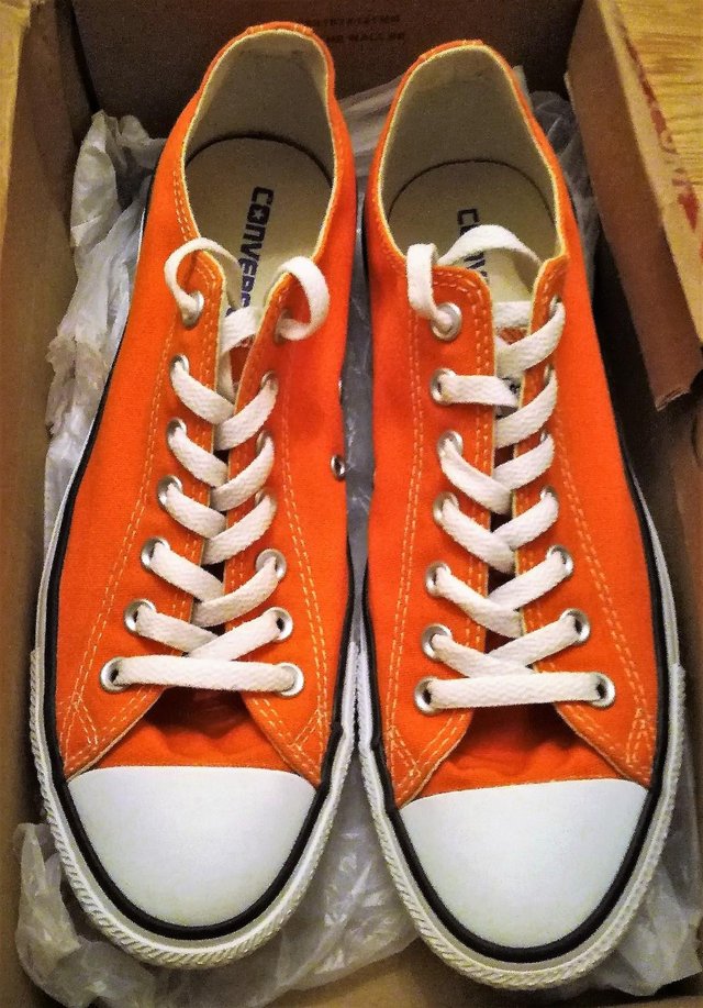 Preview of the first image of UNISEX CONVERSE CHUCK TAYLOR ALL STARS Orange Canvas Shoes 9.