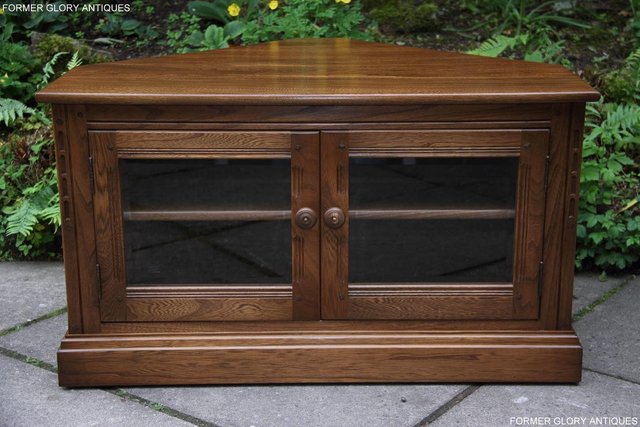 Image 54 of AN ERCOL GOLDEN DAWN CORNER TV DVD HI FI CABINET STAND TABLE