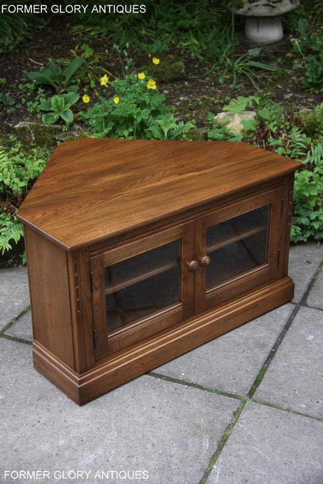 Image 57 of AN ERCOL GOLDEN DAWN CORNER TV DVD HI FI CABINET STAND TABLE