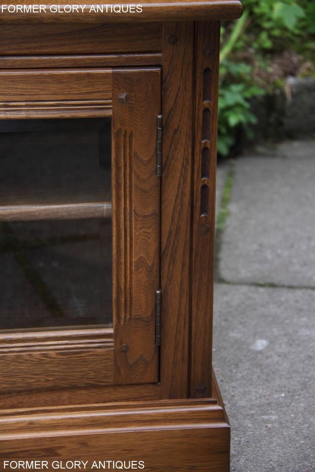 Image 86 of AN ERCOL GOLDEN DAWN CORNER TV DVD HI FI CABINET STAND TABLE